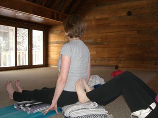 Dandasana (Staff Pose): Adjusting the Back