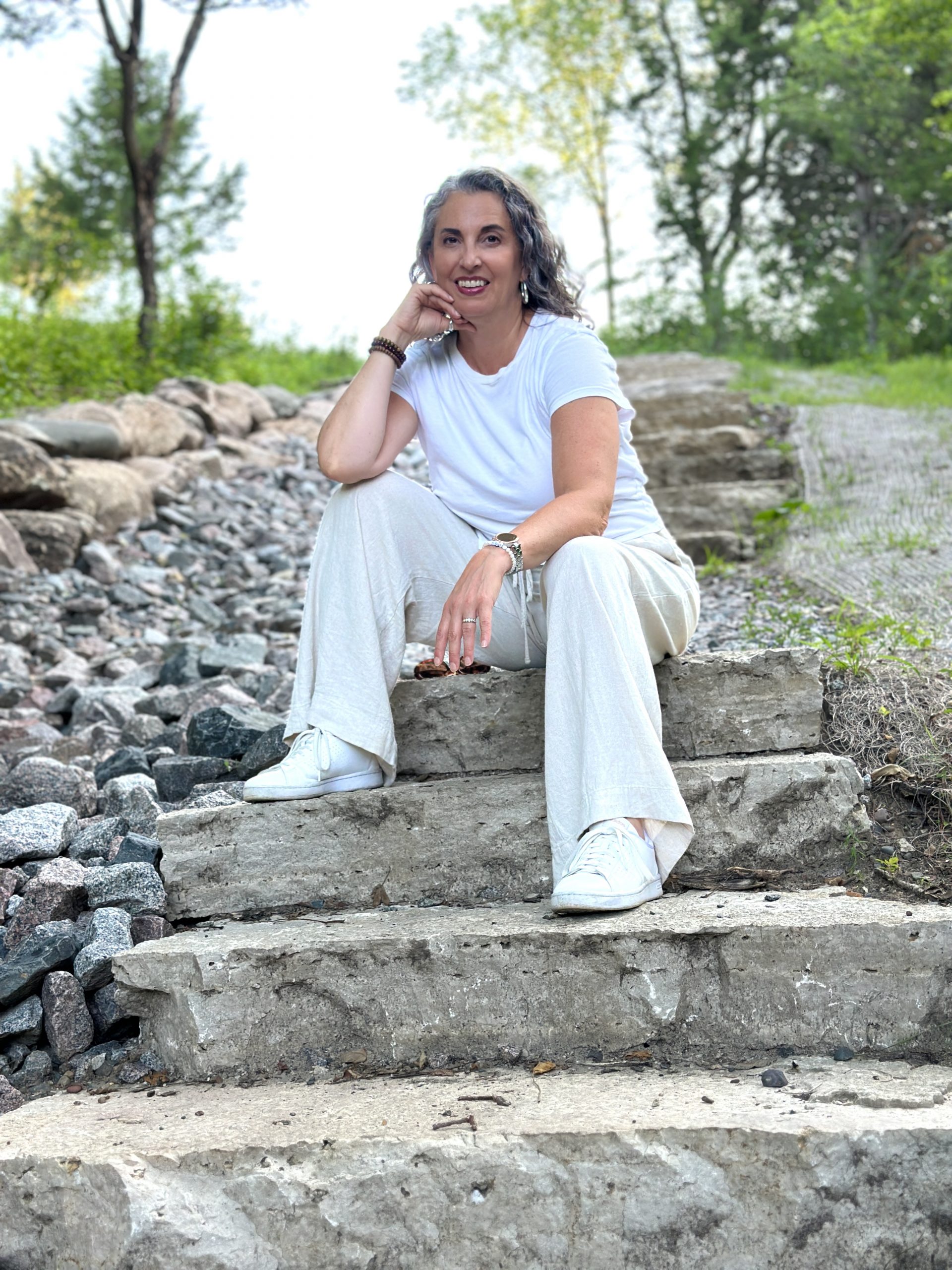 Manifesting in Midlife | Life Coaching with Laura