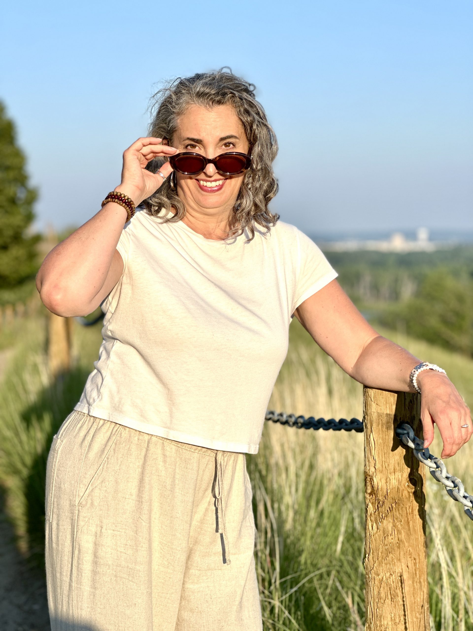 Manifesting in Midlife | Life Coaching with Laura